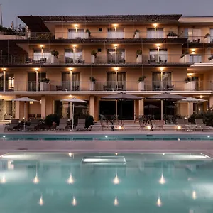*** Resort Luna Minoica Suites&apartments Italia