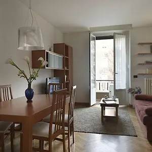 ** Hotel Macmahon Italia